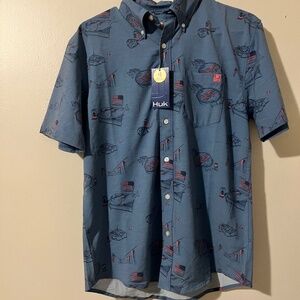 HUK FISHING shirt — size small